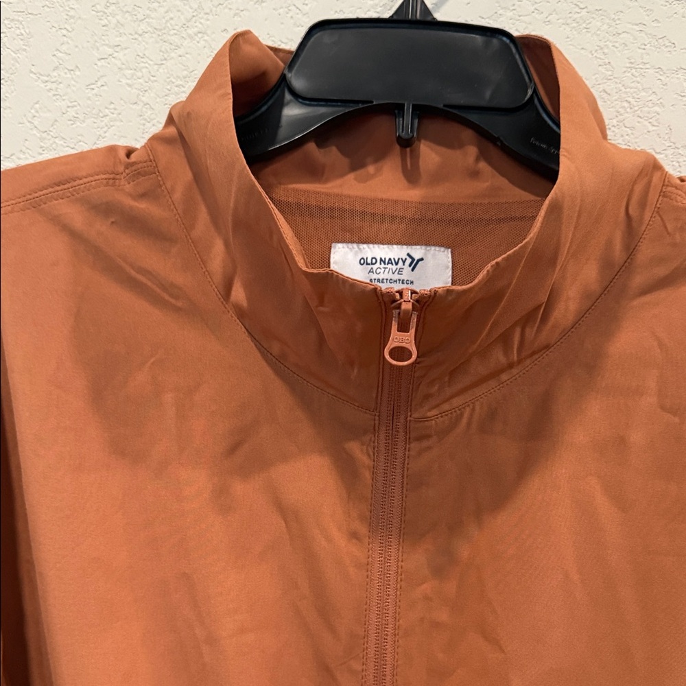Old Navy Active Wear Stretchtech Bomber Jacket - Picture 5 of 7